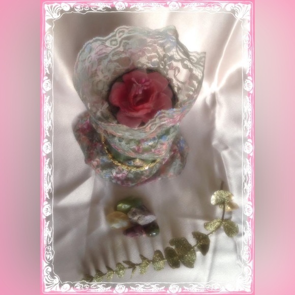 Hand Crafted Glass Jar Refreshing Meadow Gypsy Bottle RoseAroma - Picture 8 of 10